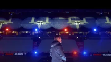 Backdrop to the movie "Ce Qui Nous Tient Debout" #1627705