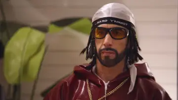 Backdrop to the movie "Ali G: Who Iz I?" #1635919