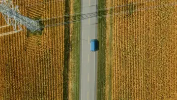 Backdrop to the movie "Odyssey on a Loop" #953681
