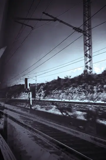 Poster to the movie "Commuting" #1144405