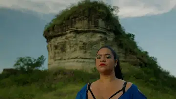 Backdrop to the movie "Meteorite" #1574460