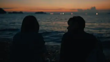 Backdrop to the movie "Beach Fictions" #1572423