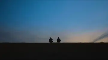 Backdrop to the movie "Summer 