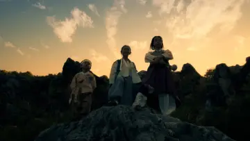 Backdrop to the movie "Girls Against a Tiger" #1225225