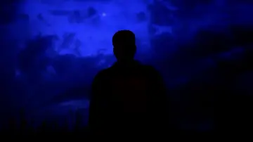 Backdrop to the movie "LOBHA" #1289597