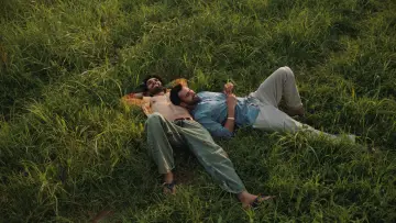 Backdrop to the movie "Khatte Anar" #1288780