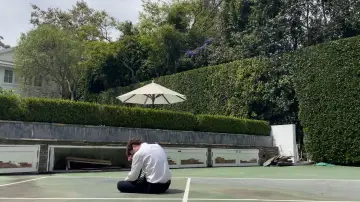 Backdrop to the movie "TRICKSHOT" #1351758