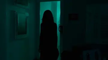 Backdrop to the movie "OFF" #1526207