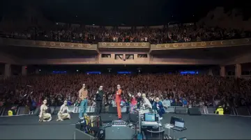 Backdrop to the movie "SUPER TAKANAKA WORLD LIVE IN LONDON 2026" #1617125