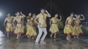 Backdrop to the movie "Sutukai Aijanu Maya Gaijamla Relaima Chadera" #1636006