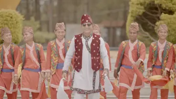 Backdrop to the movie "Sutukai Aijanu Maya Gaijamla Relaima Chadera" #1636047