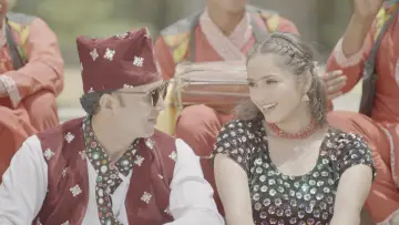 Backdrop to the movie "Sutukai Aijanu Maya Gaijamla Relaima Chadera" #1636057