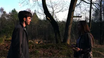 Backdrop to the movie "L