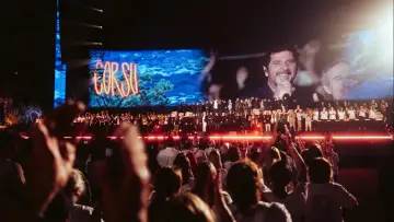 Corsu Mezu Mezu - Un soir au Vélodrome avec Patrick Fiori Poster