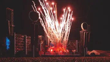 Backdrop to the movie "Rammstein - Live in Mexico City" #1691788