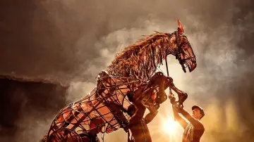 Backdrop to the movie "National Theatre at Home: War Horse" #1899604