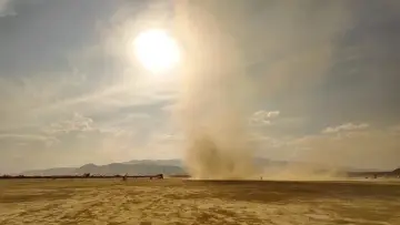 Backdrop to the movie "Burning Man, le désert de tous les possibles" #1526910