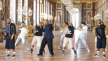 Backdrop to the movie "Versailles en fête" #1567085