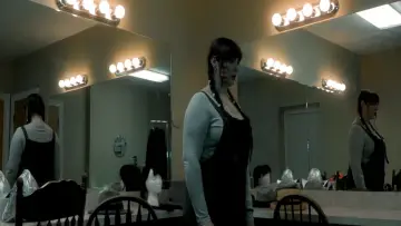 Backdrop to the movie "The Flower + The Serpent" #1589580