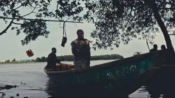 Backdrop to the movie "Mabanda" #1636694