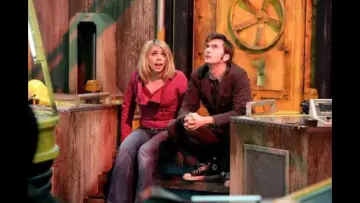 Backdrop to the movie "Doctor Who: The Satan Pit" #1800620