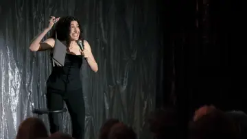 Backdrop to the movie "Kate Berlant: Parmesan" #1905953