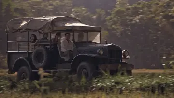 Backdrop to the movie "Red Before Dawn" #1719512
