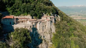 Backdrop to the movie "Franz von Assisi - Der Grenzgänger" #1756517
