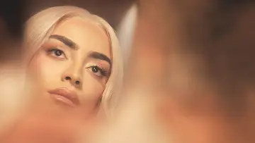 Backdrop to the movie "Bilal Hassani, bats-toi comme une fille mon fils" #1840208