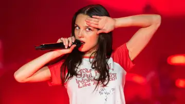 Backdrop to the movie "Olivia Rodrigo: Live At Glastonbury 2025" #1894703