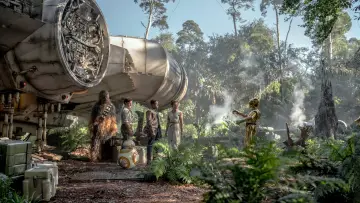 Backdrop to the movie "Star Wars: The Rise of Skywalker" #1642876