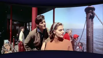 Backdrop to the movie "Cinerama Holiday" #1162906