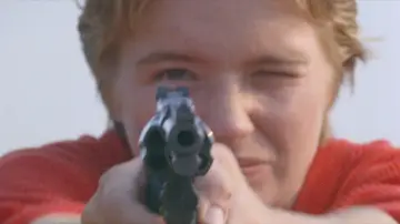 Backdrop to the movie "Handgun" #1095799