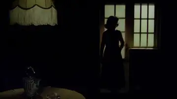 Backdrop to the movie "Deep Red" #754270