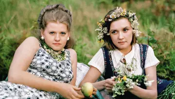 Backdrop to the movie "Moscow Does Not Believe in Tears" #1623800