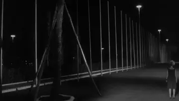 Backdrop to the movie "L