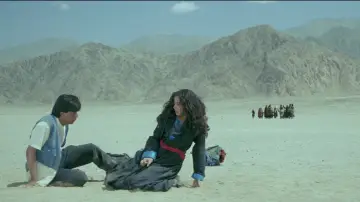 Backdrop to the movie "Dil Se.." #1095657