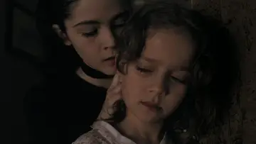 Backdrop to the movie "Orphan" #698938