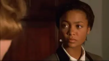 Backdrop to the movie "Flirting" #1775835