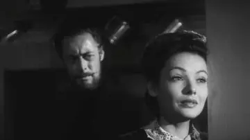 Backdrop to the movie "The Ghost and Mrs. Muir" #1014155