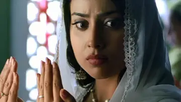 Backdrop to the movie "Awarapan" #872504