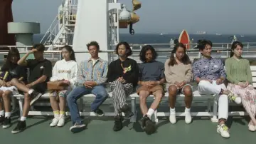 Backdrop to the movie "A Scene at the Sea" #1096199