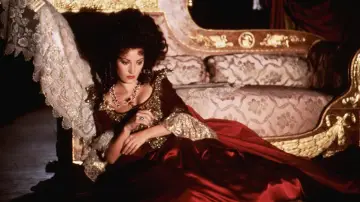 Backdrop to the movie "The Scarlet Pimpernel" #1874119
