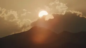 Backdrop to the movie "Paradise" #889094