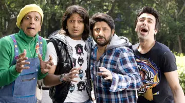 Backdrop to the movie "Dhamaal" #1632880