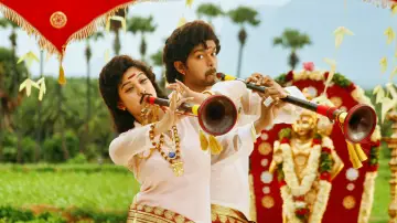 Backdrop to the movie "Villu" #1621931