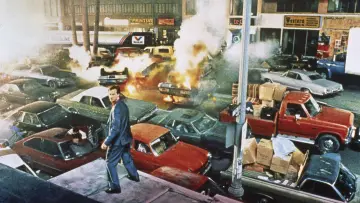 Backdrop to the movie "Miracle Mile" #875790