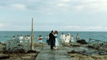 Backdrop to the movie "Eternity and a Day" #1083844