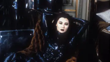 Backdrop to the movie "Irma Vep" #1812857