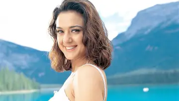 Backdrop to the movie "Koi... Mil Gaya" #941470
